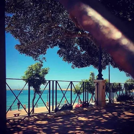 Il Mare In Stanza.. Holiday home